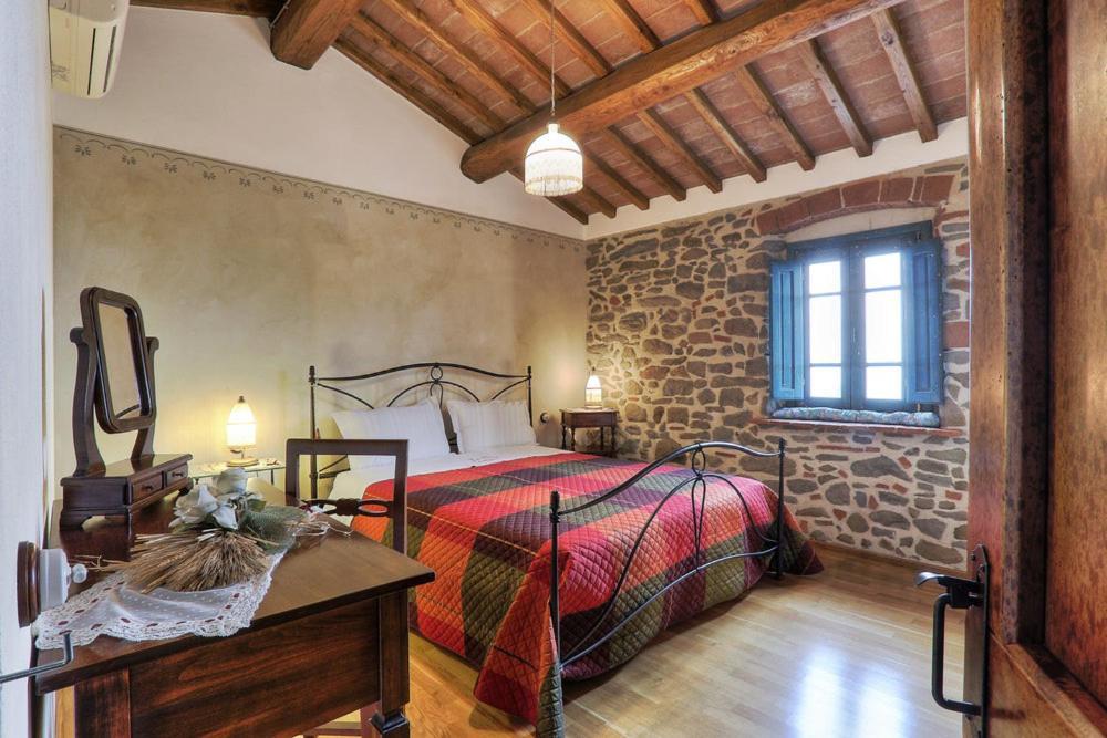 Casa Vacanze La Porta Aparthotel Vinci