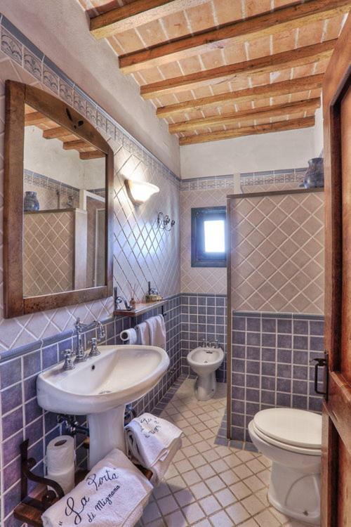 Casa Vacanze La Porta Aparthotel Vinci